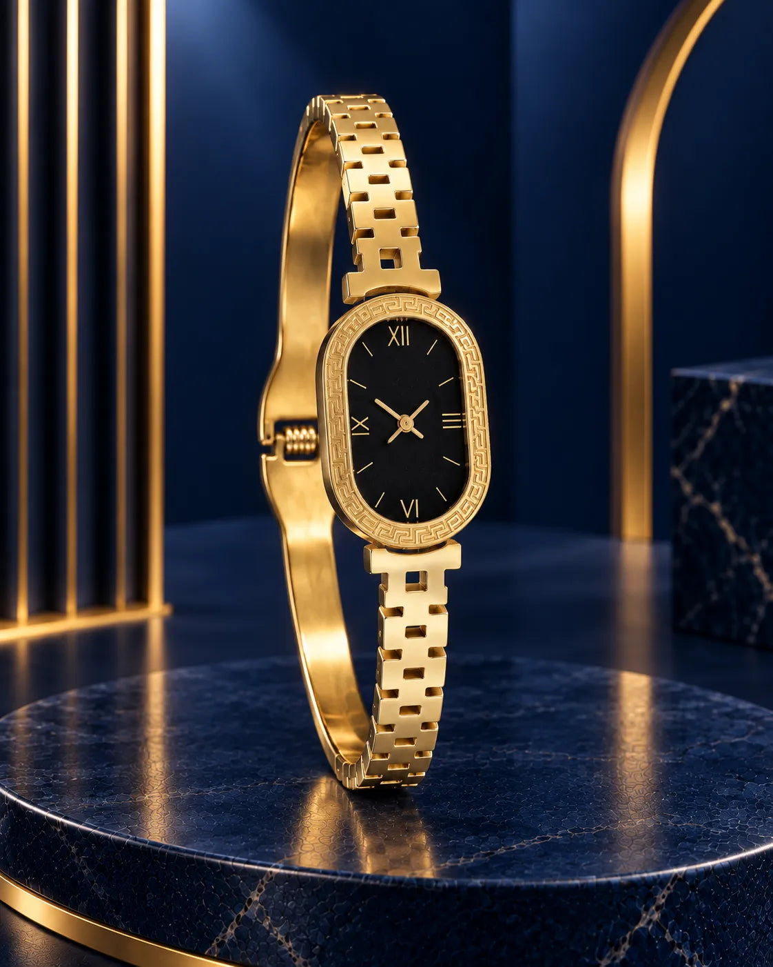 Noir Roman Dial Gold Bracelet Watch - close-up detail view