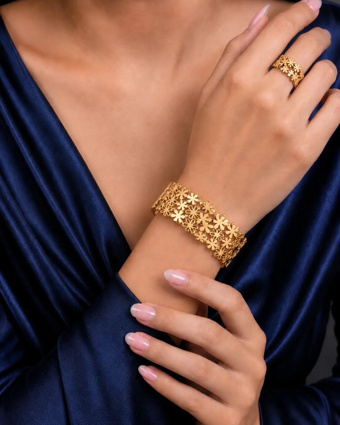 Floral Cutout Bracelet & Ring Gold-Tone Jewelry Set - product view 1
