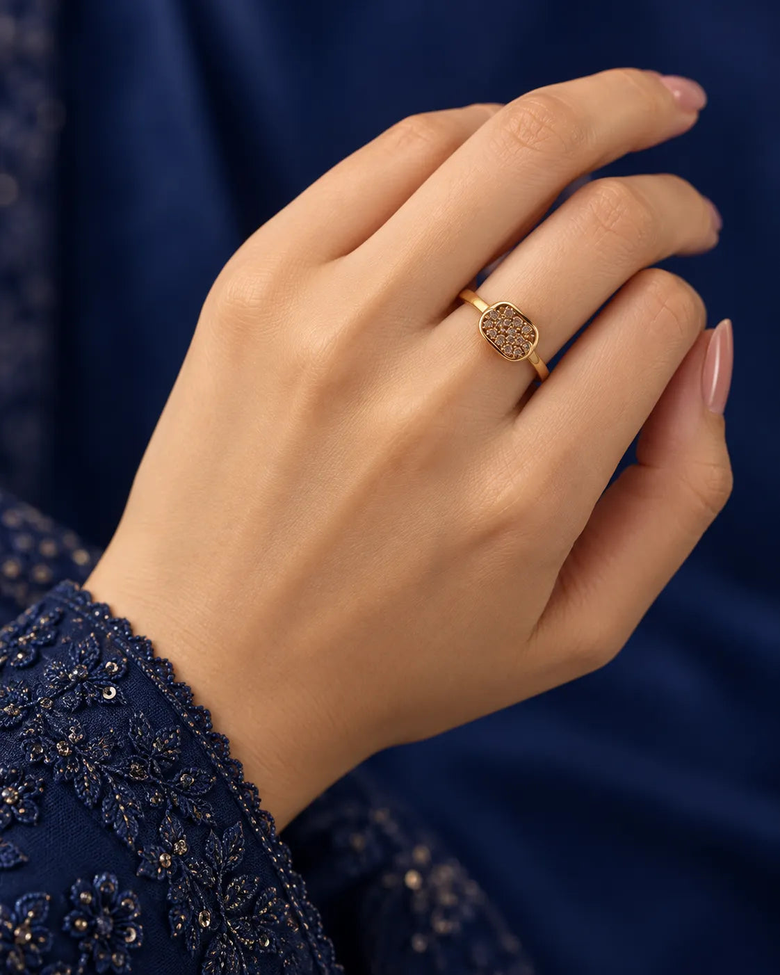 Round Crystal Disc Gold-Tone Ring - main product view